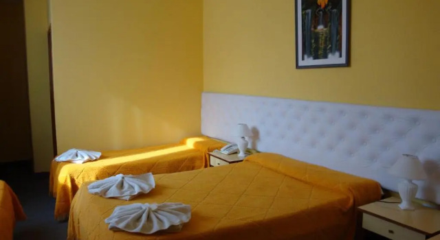 Четырёхместный номер Standard Florida Hotel & Spa