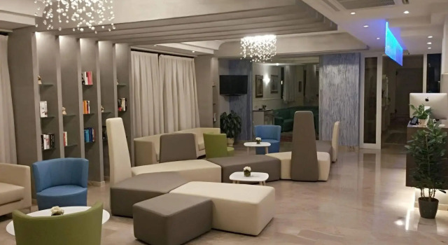 Hotel Adele, Забронировать Отель Отели в центре Беллария-Иджеа-Марина, в центре