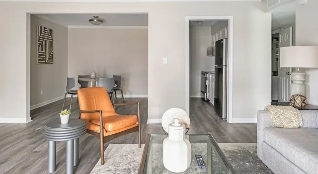 Landing at The Brookwood - Birmingham, Reserva ahora Apartamento Homewood Alabama