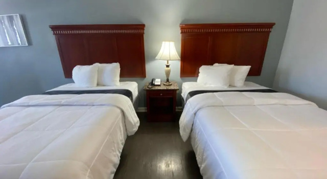 Quarters Inn and Suites