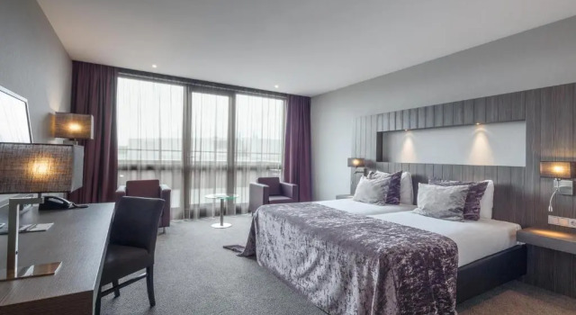 Двухместный номер Comfort Van der Valk Hotel Dordrecht