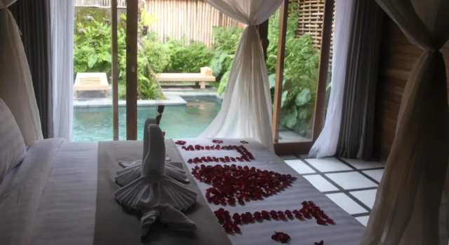 Вилла с бассейном с 2 комнатами Umaya Ubud Villa