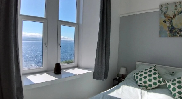 Captivating 1-bed Apartment sea Views,in Innellan, Забронировать Апартаменты/квартира Данун 