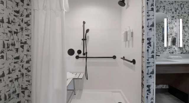Двухместный люкс Home2 Suites by Hilton Anderson Downtown
