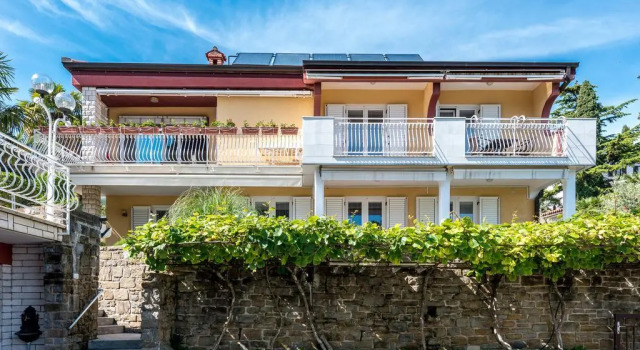 Apartments & Rooms Matos