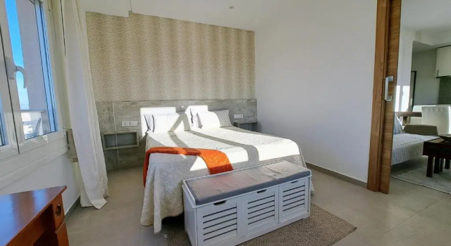 Апартаменты c 1 комнатой с видом на море Alicante Skylights Apartments