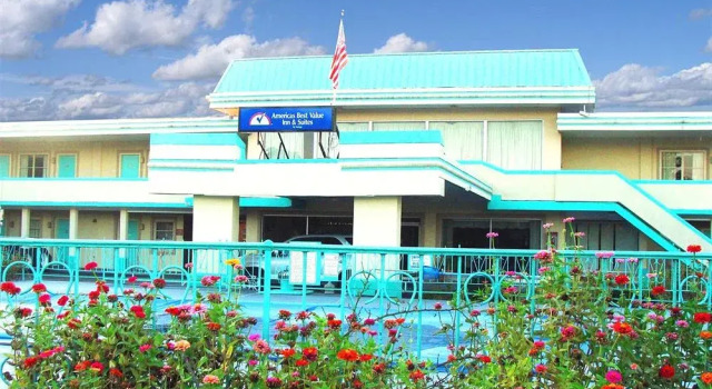 Days Inn, Prenota Hotel Hotel a Virginia con parcheggio, Parcheggio
