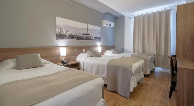Трёхместный номер Superior Hotel Açores Premium- 5 minutos do Moinhos de Vento