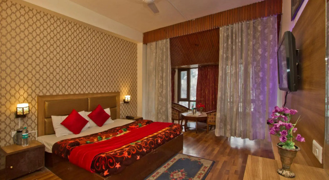 Hotel Sitara International