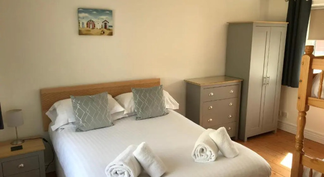 Апартаменты The Oasis Hotel