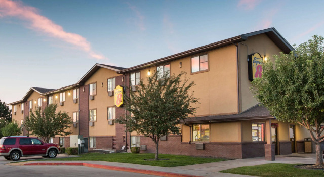 Super 8 by Wyndham Nampa