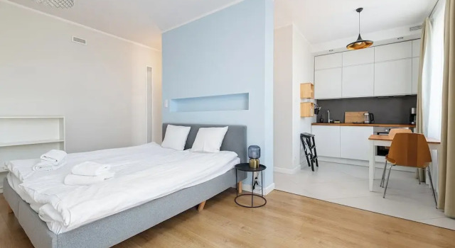 RentPlanet - Apartament Białobrzeska
