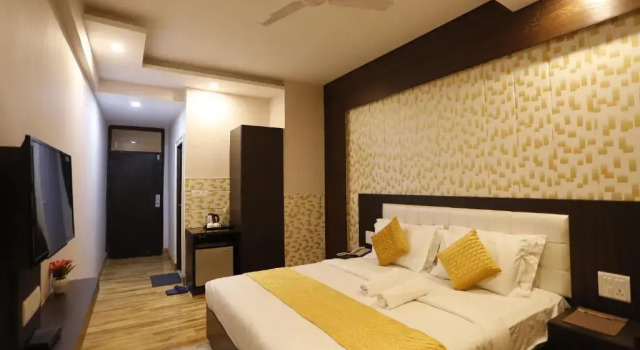 Семейный люкс с балконом Paradise Ganga - A River Side Hotel