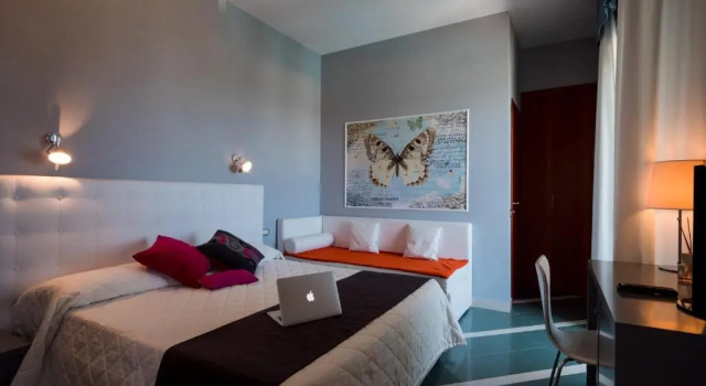 Двухместный номер Standard с балконом и с частичным видом на море Hotel Metropol