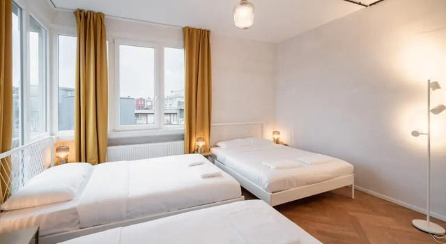 2BR Apartment - Central Station Area