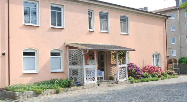 Ferienwohnungen Stricker, จอง โรงแรม Bad Muskau Upper Lusatia