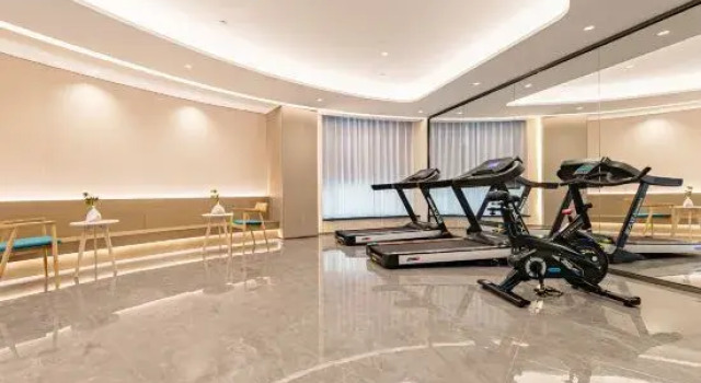 Elong anyun Hotel (Zhoushan Dinghai Jiefangxi Road Branch), Prenota Hotel Hotel a Zhoushan con parcheggio, Parcheggio