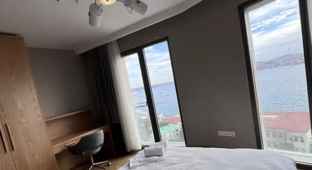 Flat With Excellent Location and View in Beyoglu, Boek Hotel Beyoglu 