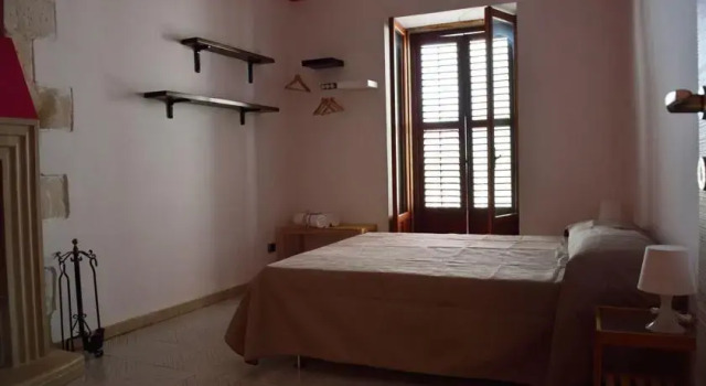 Agorà Rooms, Забронировать Апартаменты/квартира Отели в центре Модика, в центре