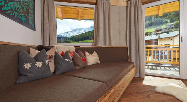 Alpendiamond Ski in & Bike Out apartments Top 200, 400 & penthouse 600, Prenota Appartamento Sölden Ötztal