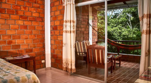 Люкс Premium с видом на сад Huingos Eco Lodge
