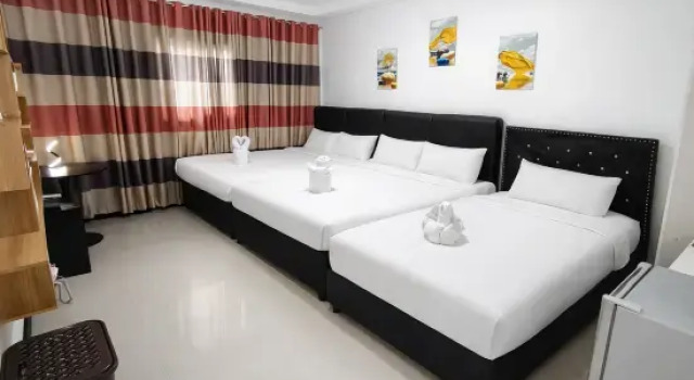 Люкс Deluxe OYO 1199 Valentine Hotel