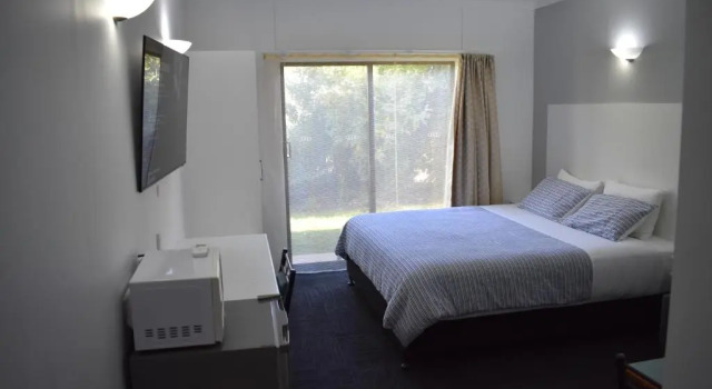 Номер Standard Riviana Motel