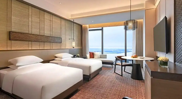 Double room River View Zhejiang Marriott Hotel
