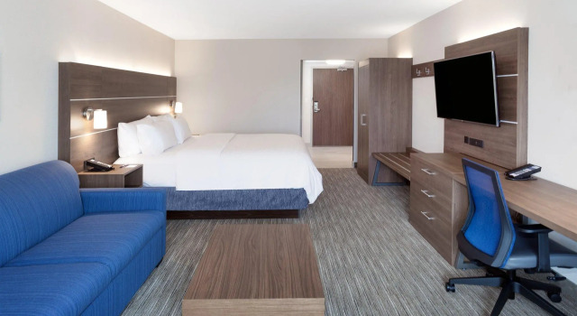 Двухместный люкс Holiday Inn Express & Suites Downtown Ottawa East by IHG