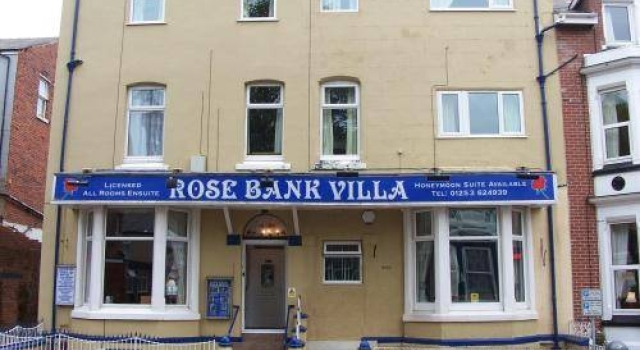 Rosebank Villa, Забронировать Вилла Отели Блэкпул 3 звезды, рядом с Конференц-центр Winter Gardens, 3*