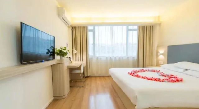 Shixin Hotel, Boek Hotel Hotels in Guangdong met parkeren, Parkeren