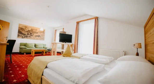 Люкс Vitalhotel Gosau