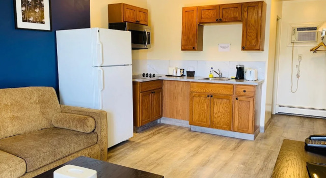 Двухместный люкс Standard Empire Inn & Suites