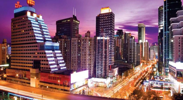 Люкс Superior Century Plaza Hotel