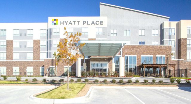 Hyatt Place Dallas / The Colony