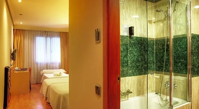 Семейный номер Abba Abba Rambla Hotel