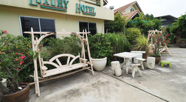 Luxury Hotel
