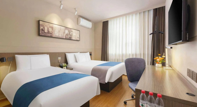 Jinjiang Inn Select Dalian Youhao Square, Book Hotel Billige hoteller i Liaoning