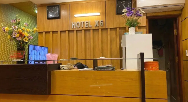 X6 Hotel