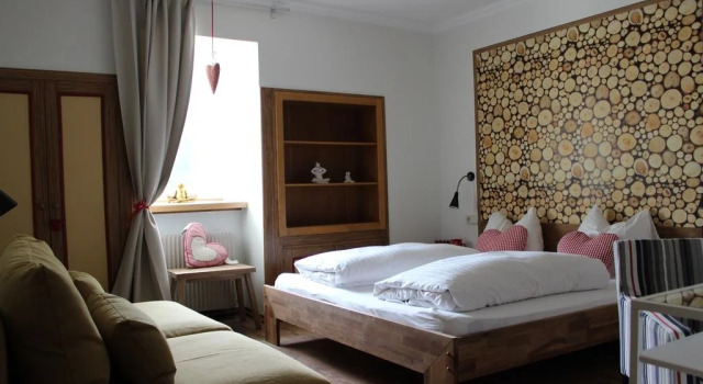 Landgasthof Lenzer, Rezervovat Hotel Hotely v Tyrolsko se snídaní, Snídaně