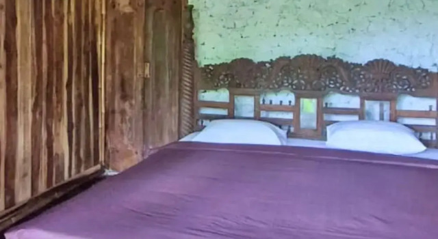 Семейное бунгало с балконом и с видом на сад Warung Rekreasi Bedugul
