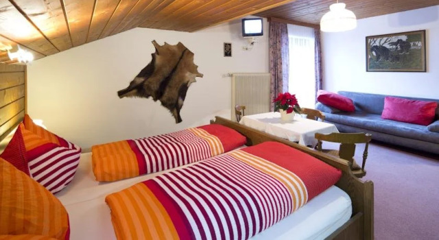 Haus Mary, Prenota Hotel Hotel a Tirolo con parcheggio, Parcheggio