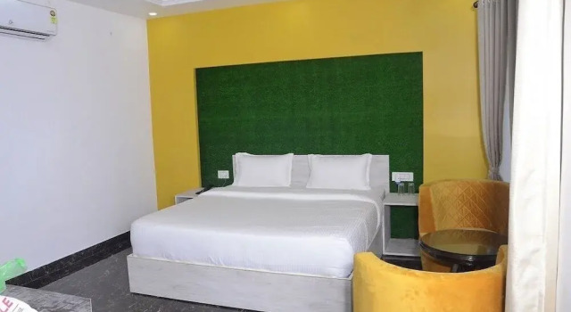 Corbett Treff Hotel, Rezervovat Hotel Ramnagar Uttarakhand