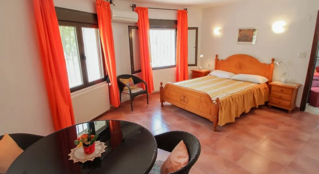 Monica - holiday home with private swimming pool in Benissa
