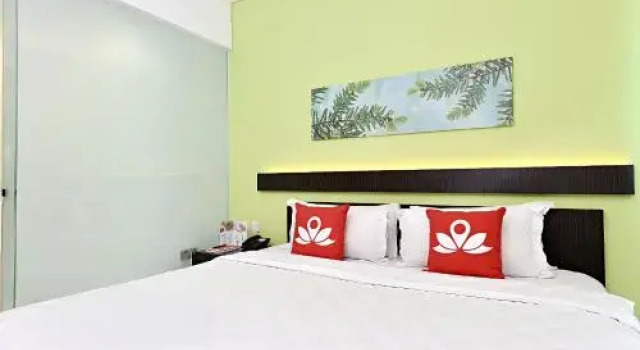 V Hotel by ZEN Rooms, Book Hotel Jakarta Jakarta Province