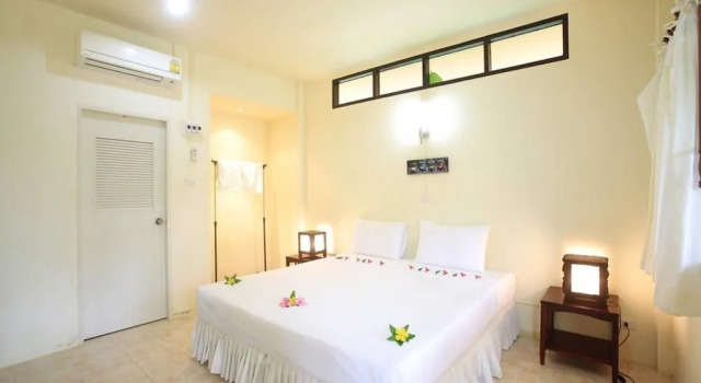 Koh Mook Rubber Tree Bungalows, Забронировать Отель Отели Южного Таиланда 3 звезды, 3*