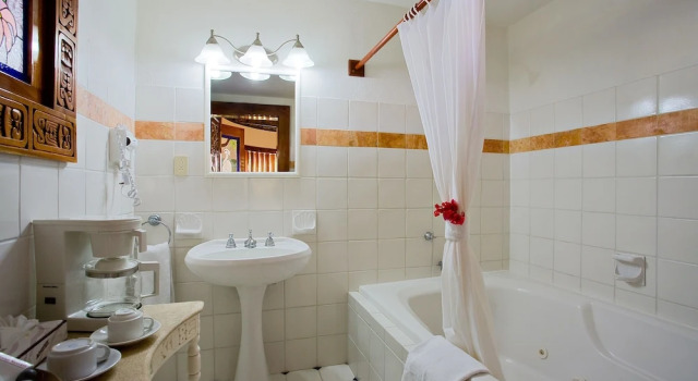 Апартаменты The Lodge at Chichen Itza