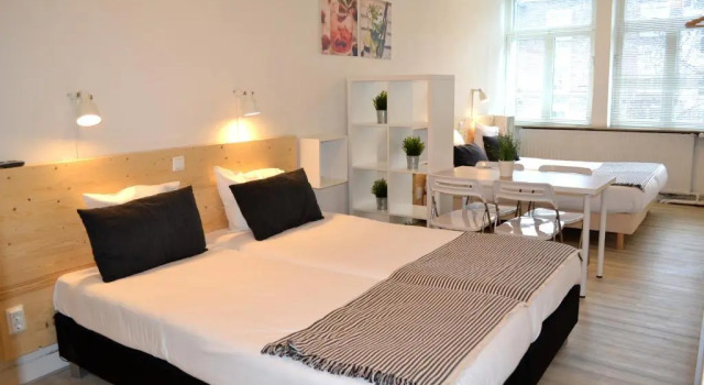 Четырёхместный номер Standard Hotel Beez