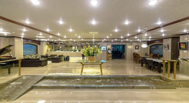 Кровать в общем номере Chiayi King Hotel