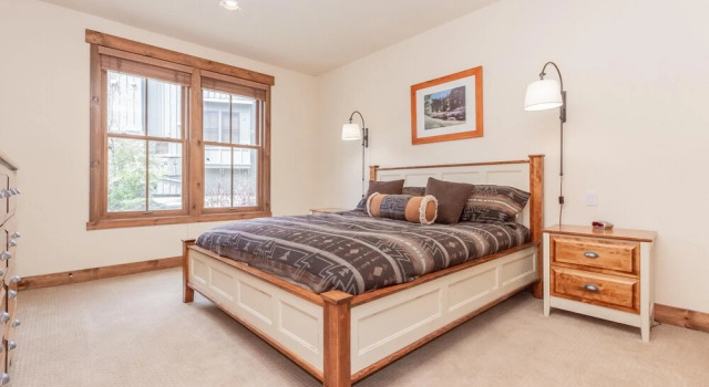 Snowcreek VI- The Lodges- # 1125